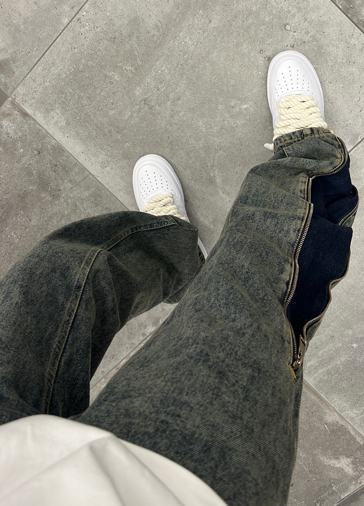 JEANS FLARE SABBIATO