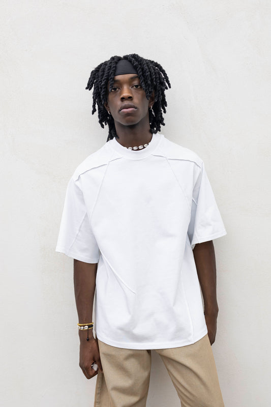 T-SHIRT RIPPED PRESENT DAY