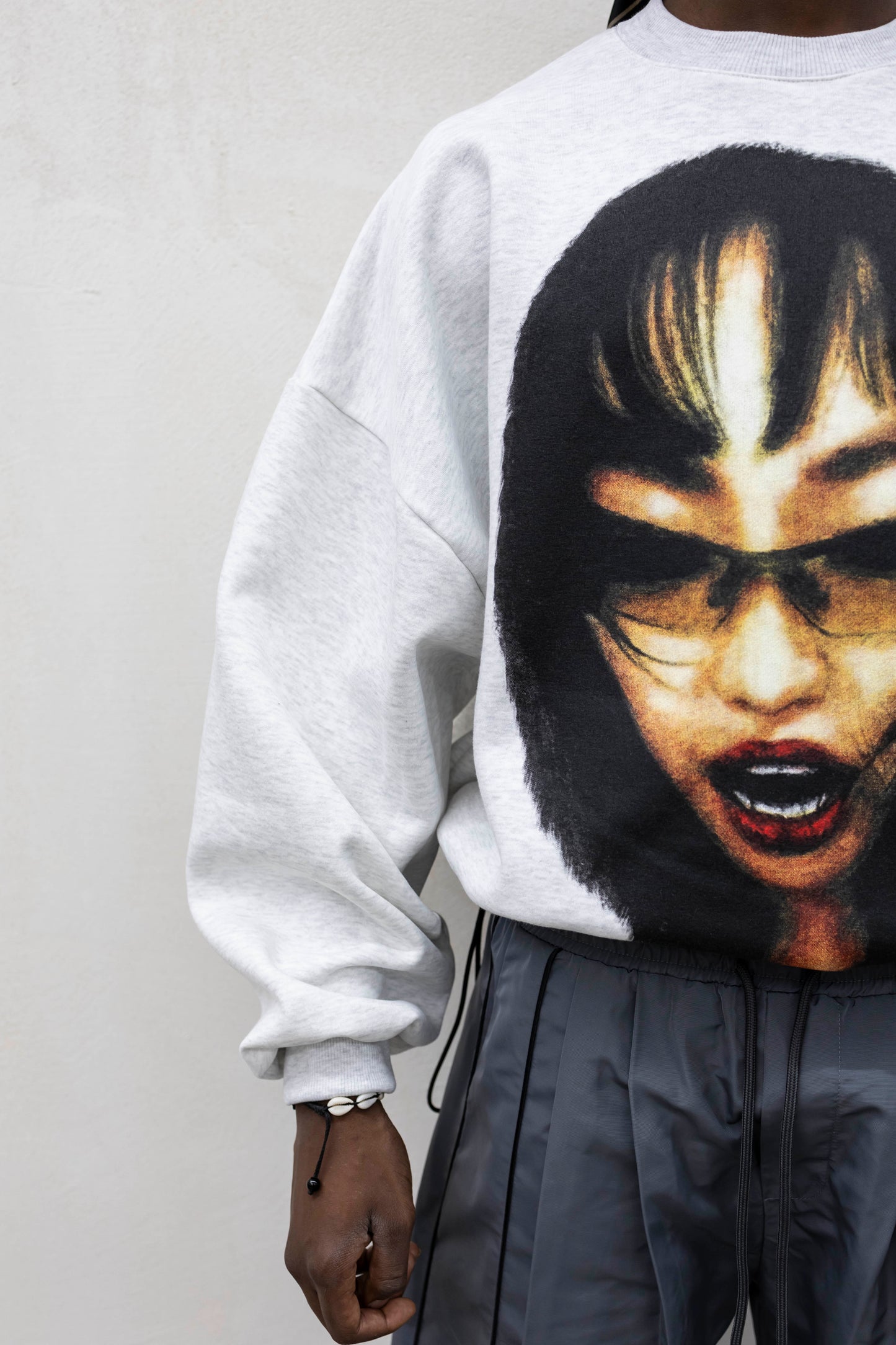 FELPA FACE PRESENT DAY