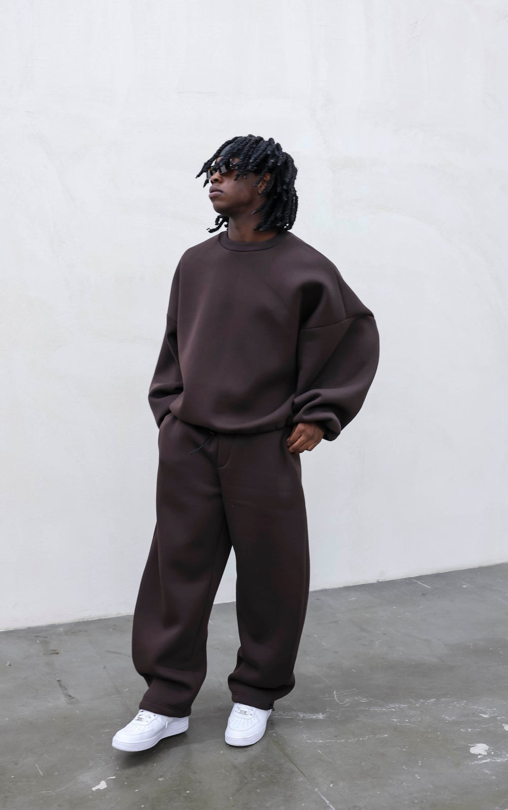 TUTA BALOON OVER BROWN