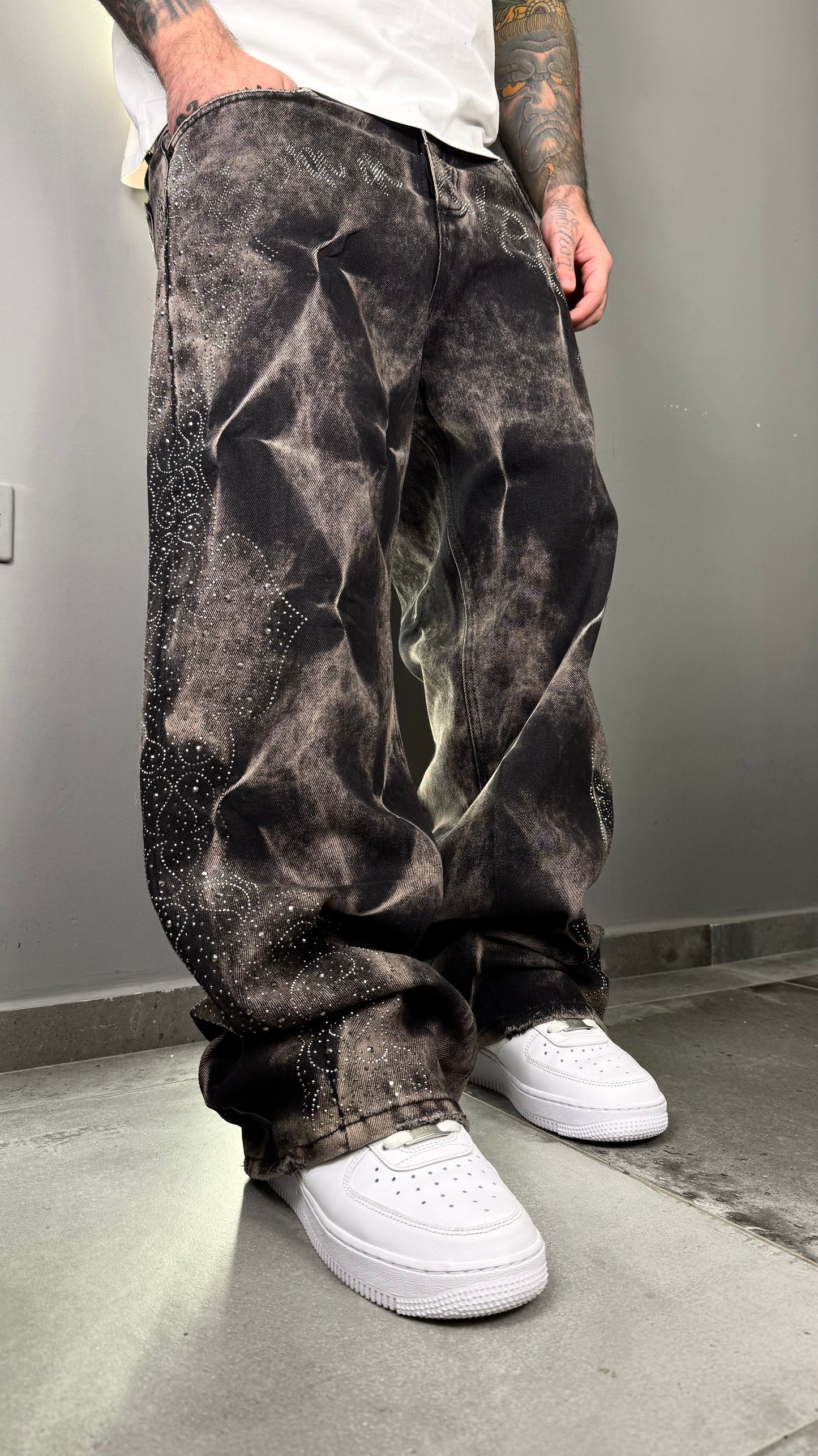 JEANS SUPERBAGGY BORN BLACK