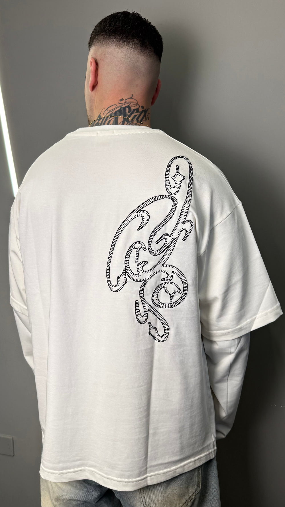 T-SHIRT DEPENDENCIA RICAMO WHITE