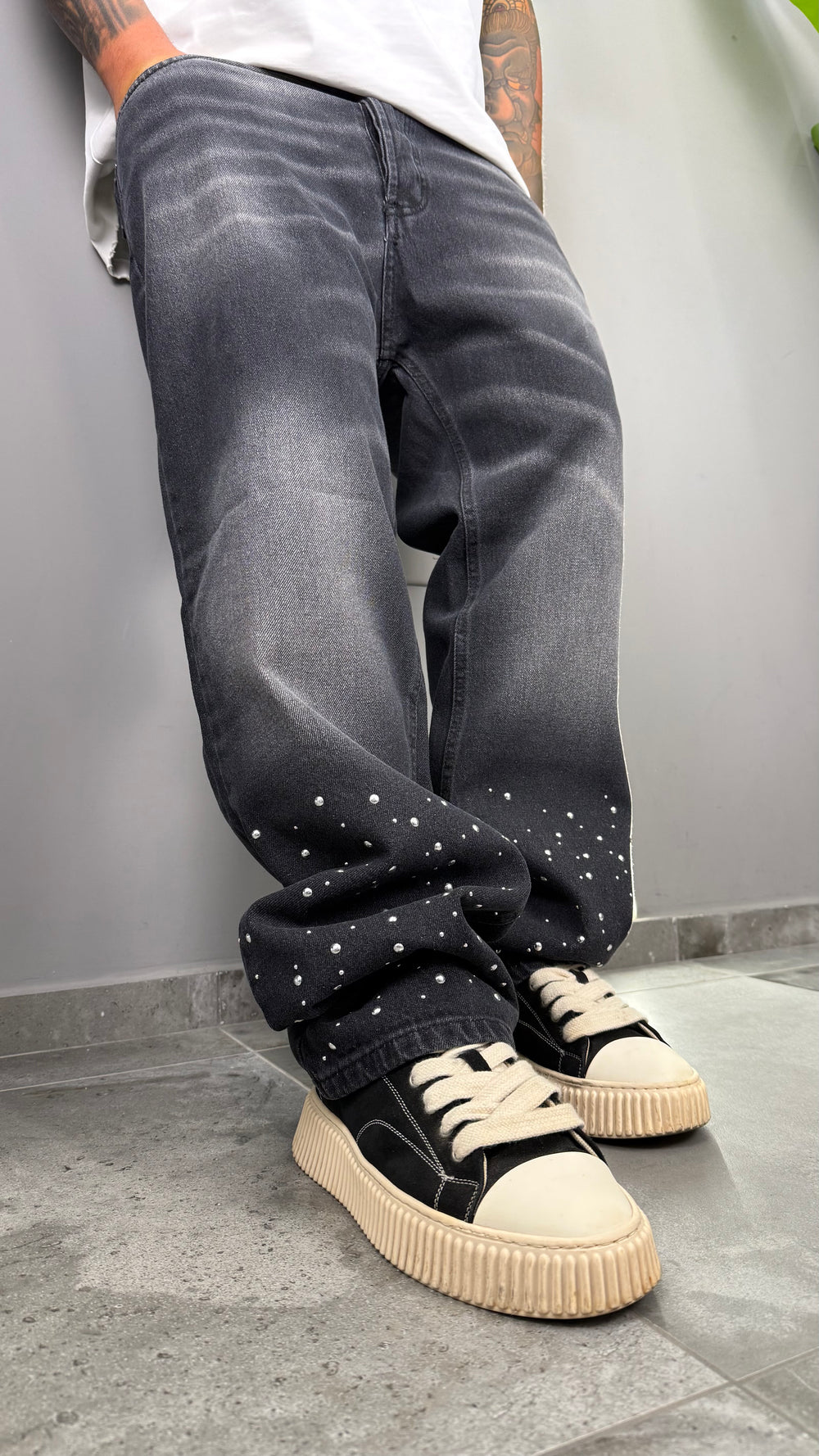 JEANS BAGGY CON BORCHIE